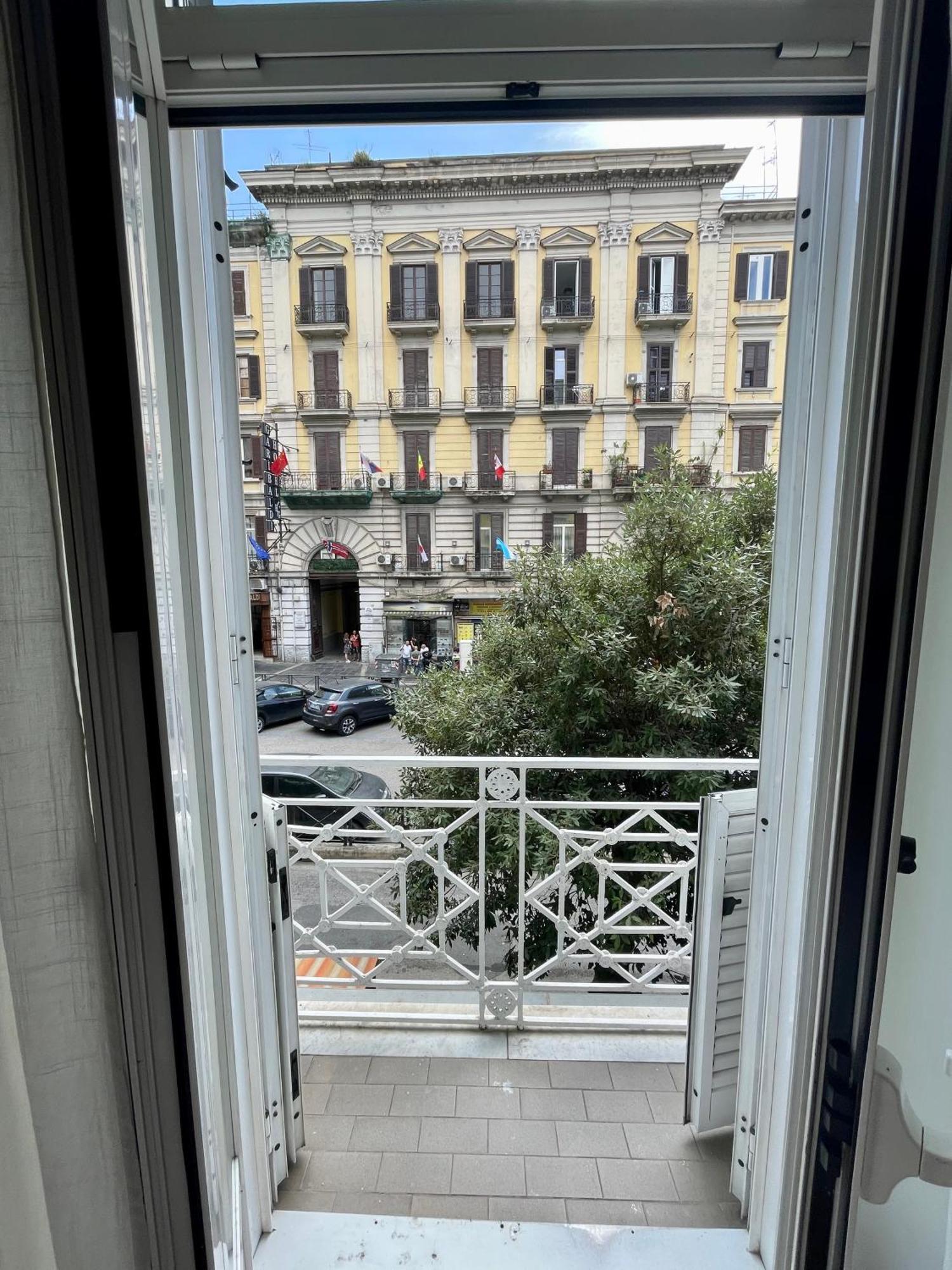 Casa Duchesca Bed & Breakfast Naples Luaran gambar